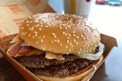 McDonald’s откроет сеть кафе под новым брендом